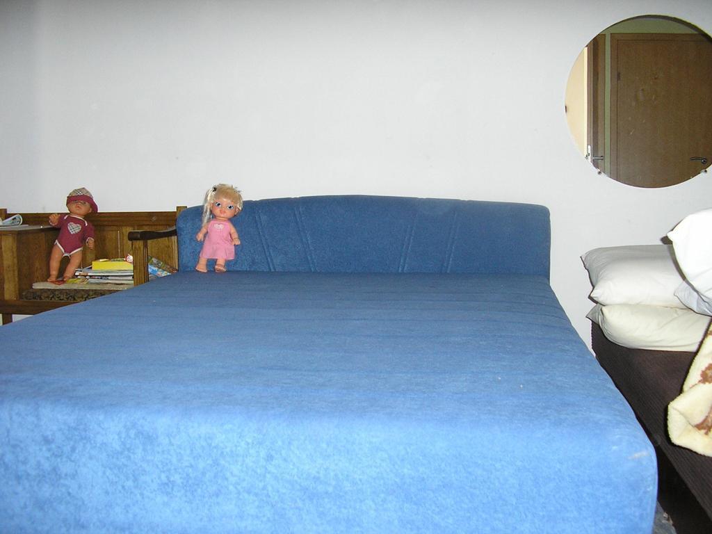 Apartment Bilić Klenovica Oda fotoğraf